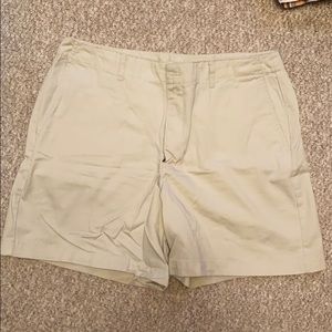 Cream size 14 dress shorts